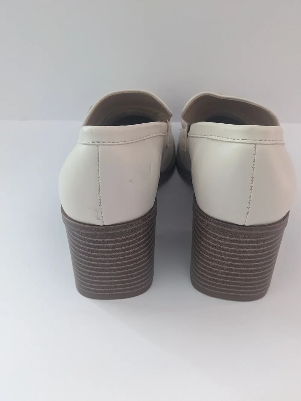 Nine West Women's Cream Chain Chunky Heel Trim Loafers 6